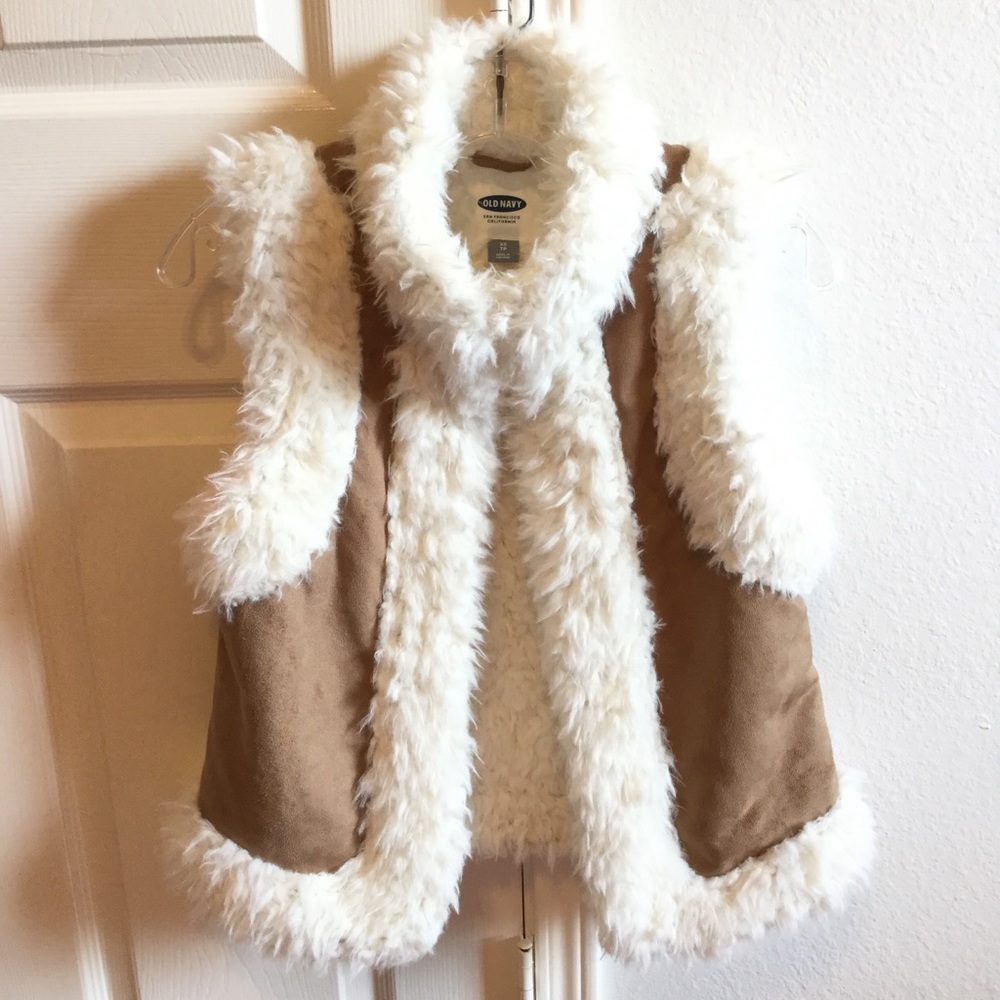 ⬇️PRICE FAUX FUR VEST/JACKET ❤️